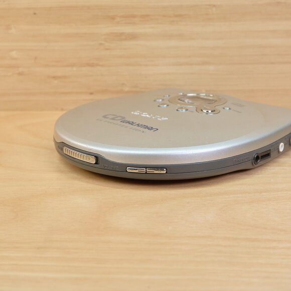 Vintage Sony D-EJ715 / Walkman Disc CD Player / Jog Proof G-Protection / Tested - Picture 4 of 7